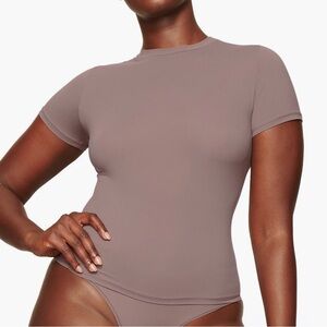 Skims Fits Everybody Umber Tee